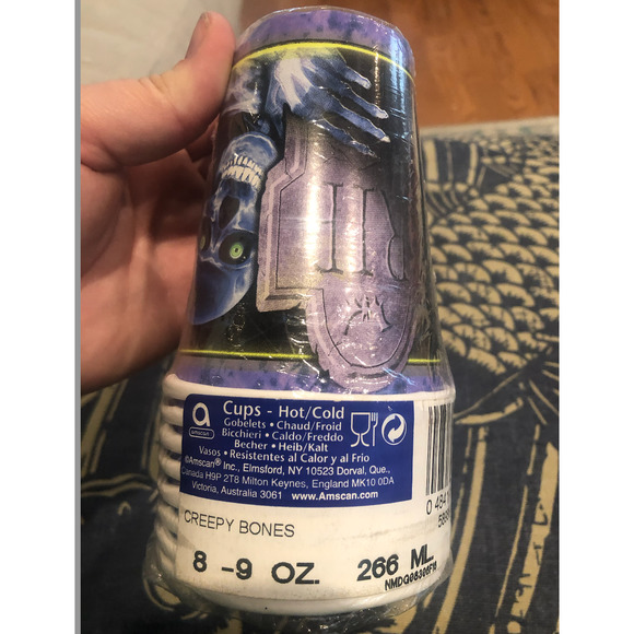 NWT HALLOWEEN PARTY Bundle Plates Napkins Cups Creepy Bones RIP Grave Skeleton - Picture 10 of 12